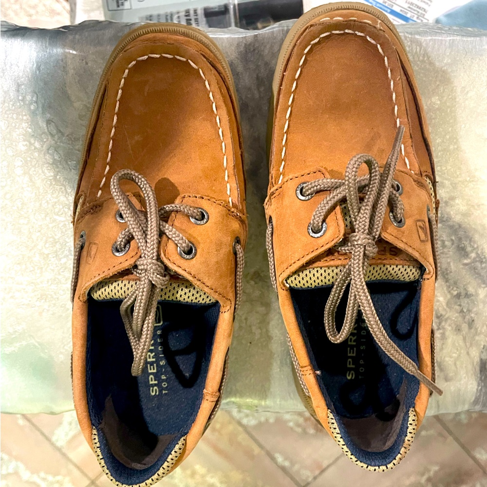 Sperry little kids boat shoes